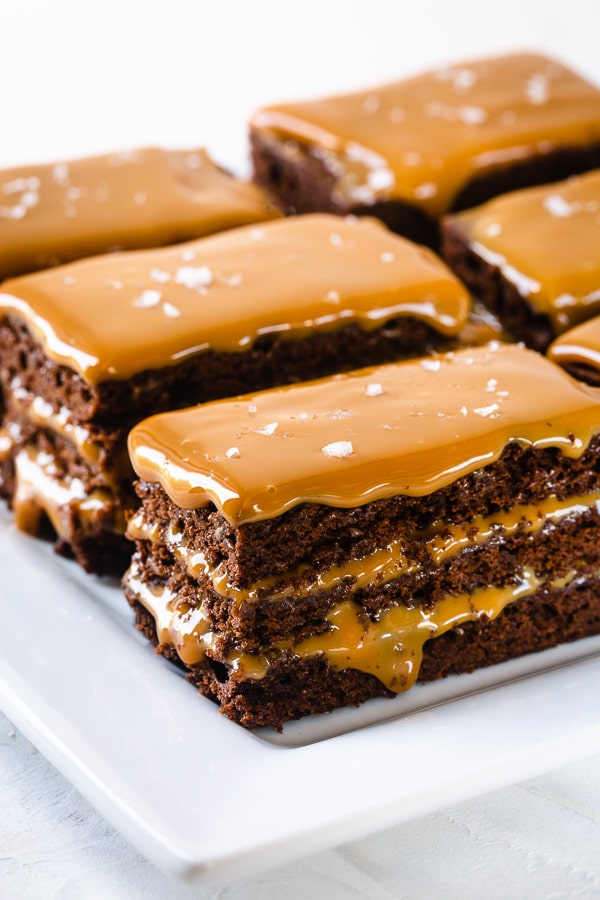 Dulce-de-Leche-Chocolate-Mini-Cakes-2